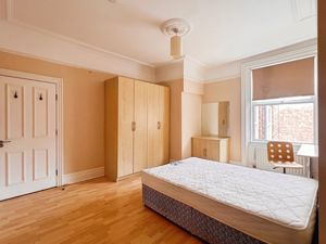 Photo 10- click for photo gallery